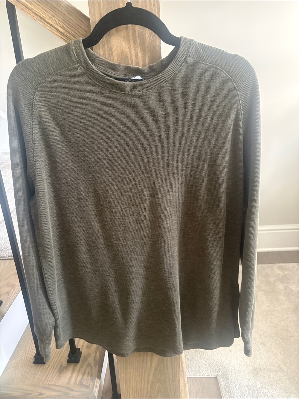 Eddie Bauer Olive Green Crewneck Long-Sleeve Pullover large